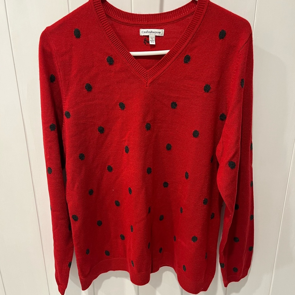 Croft and Barrow LS red and dark gray dot sweater Size Large